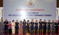 Beteiligung Vietnams an Aufbau der kulturellen und gesellschaftlichen Gemeinschaft