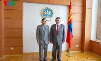 Verstärkung der Zusammenarbeit zwischen Parlamenten Vietnams und der Mongolei
