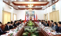 Vietnam und Laos verstärken Zusammenarbeit ihrer Gerichte und Inspektionen