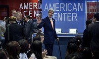 Aktivitäten von US-Außenminister Kerry in Hanoi