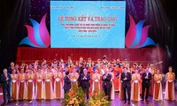 Preisverleihung des Kompositionswettbewerbs über das vietnamesische Parlament