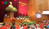 Der 2. Tag der 14. ZK-Sitzung in Hanoi