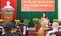 Treffen mit religiösen Würdenträgern und Auslandsvietnamesen