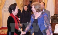 Nguyen Thi Doan trifft die Vorsitzende der Abgeordnetengruppe Frankreich-Vietnam