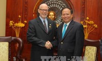 Vize-Leiter von Ho Chi Minh Stadt trifft den Präsidenten der KPUSA