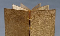 Goldene Bücher: Die Kunstwerke der Nguyen-Dynastie