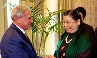 Vize-Parlamentspräsidentin Tong Thi Phong besucht Italien