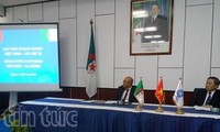 Vietnam und Algerien verstärken Zusammenarbeit in Wirtschaft und Handel