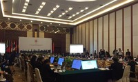 Konsultationen zwischen den ASEAN-Wirtschaftsministern und den USA und China