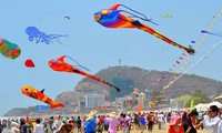7. internationales Drachenfestival 2016 lockt zahlreiche Touristen an