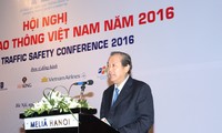 Truong Hoa Binh leitet Konferenz über Verkehrssicherheit Vietnam 2016