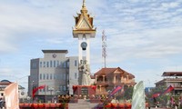 Einweihung der Vietnam-Kambodscha-Freundschaftsstatue in Kompong Chhnang