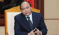 Premierminister Nguyen Xuan Phuc besucht Provinz Cao Bang