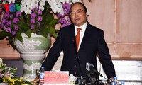 Premierminister Nguyen Xuan Phuc besucht Provinz Quang Nam