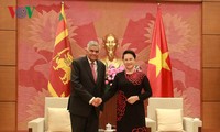 Nguyen Thi Kim Ngan empfängt Sri Lankas Premierminister Ranil Wickremesinghe