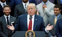US-Präsident Donald Trump wird am APEC-Gipfeltreffen in Vietnam teilnehmen