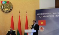 Tran Dai Quang und Alexander Lukaschenko leiten Vietnam-Weißrussland-Wirtschaftsseminar