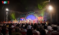 Abschluss des Festes zum Kultur-, Sport- und Tourismusaustausch Vietnams und Laos