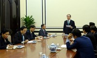Staatspräsident Tran Dai Quang tagt mit Leitern des APEC-Geschäftsberatungsrates