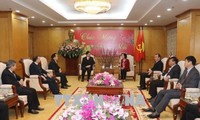 Truong Thi Mai trifft Vertreter des vietnamesischen Protestantenvereins