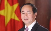 Staatspräsident Tran Dai Quang würdigt Indiens Initiative zur Entwicklung