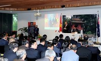Premierminister Nguyen Xuan Phuc trifft die vietnamesische Gemeinschaft in Neuseeland