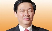 Vizepremierminister Vuong Dinh Hue empfängt seinen südkoreanischen Amtskollegen Kim
