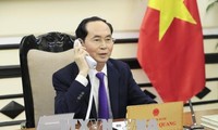 Staatspräsident Tran Dai Quang führt Telefongespräch mit dem russischen Präsidenten