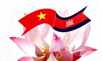 Vietnam wünscht Kambodscha Stabilität, Frieden und Entwicklung 