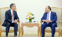 Premierminister würdigt direkte Fluglinie zwischen Vietnam und Los Angeles