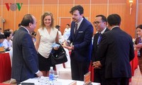 Der Regierungsschef nimmt an Konferenz zur Investitionsförderung in Quang Binh teil