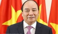 Premierminister Nguyen Xuan Phuc ist in Peking eingetroffen