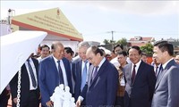 Der Staatschef nimmt am Spatenstich-Zeremonie zum Bau der Erinnerungstätte für Landsleute und Soldaten aus dem Süden teil