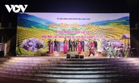 Eröffnung des Tourismusprogramms „gelbene Reissaison“ in Mu Cang Chai 2023