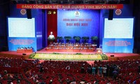Sebanyak 1.100 Utusan Hadiri Sidang Pertama Kongres ke-13 Serikat Buruh Vietnam