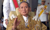 越南党政领导人就泰国国王普密蓬·阿杜德去世致唁电