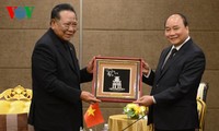 阮春福总理会见泰国-越南友好协会主席巴蜀