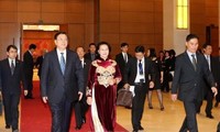 中国全国人大常委会委员长张德江圆满结束对越南的正式友好访问