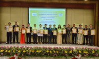 第七次湄公河年度论坛有助于越南与柬埔寨两国企业沟通