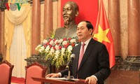  越南国家主席陈大光发表署名文章纪念全国抗战日七十周年