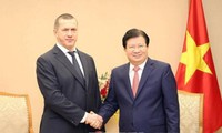 越南与俄罗斯推动经济贸易与投资合作