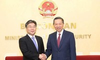 越南与韩国加强打击犯罪领域合作