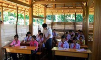 Sprachunterricht für Kinder der Minderheitsvölker