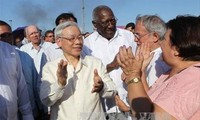 KPV-Generalsekretär Trong trifft Kubas Parlamentspräsident Alarcon