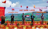 Treffen zwischen Jugendlichen aus Vietnam und Laos