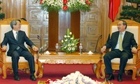 Vizepremierminister Nguyen Thien Nhan trifft Leiter des Rechnungshofs Südkoreas