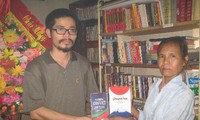 Nguyen Quang Thach, ein fleißiger Büchersammler