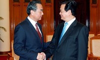 Premierminister Nguyen Tan Dung und Chinas Außenminister Wang Yi sprechen über Fragen zum Ostmeer