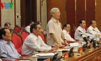 Politbüro berät die Entwicklung der Stadt mit Parteileitung in Hai Phong 