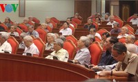 Politbüro organisiert Treffen mit hochrangigen Beamten im Ruhestand